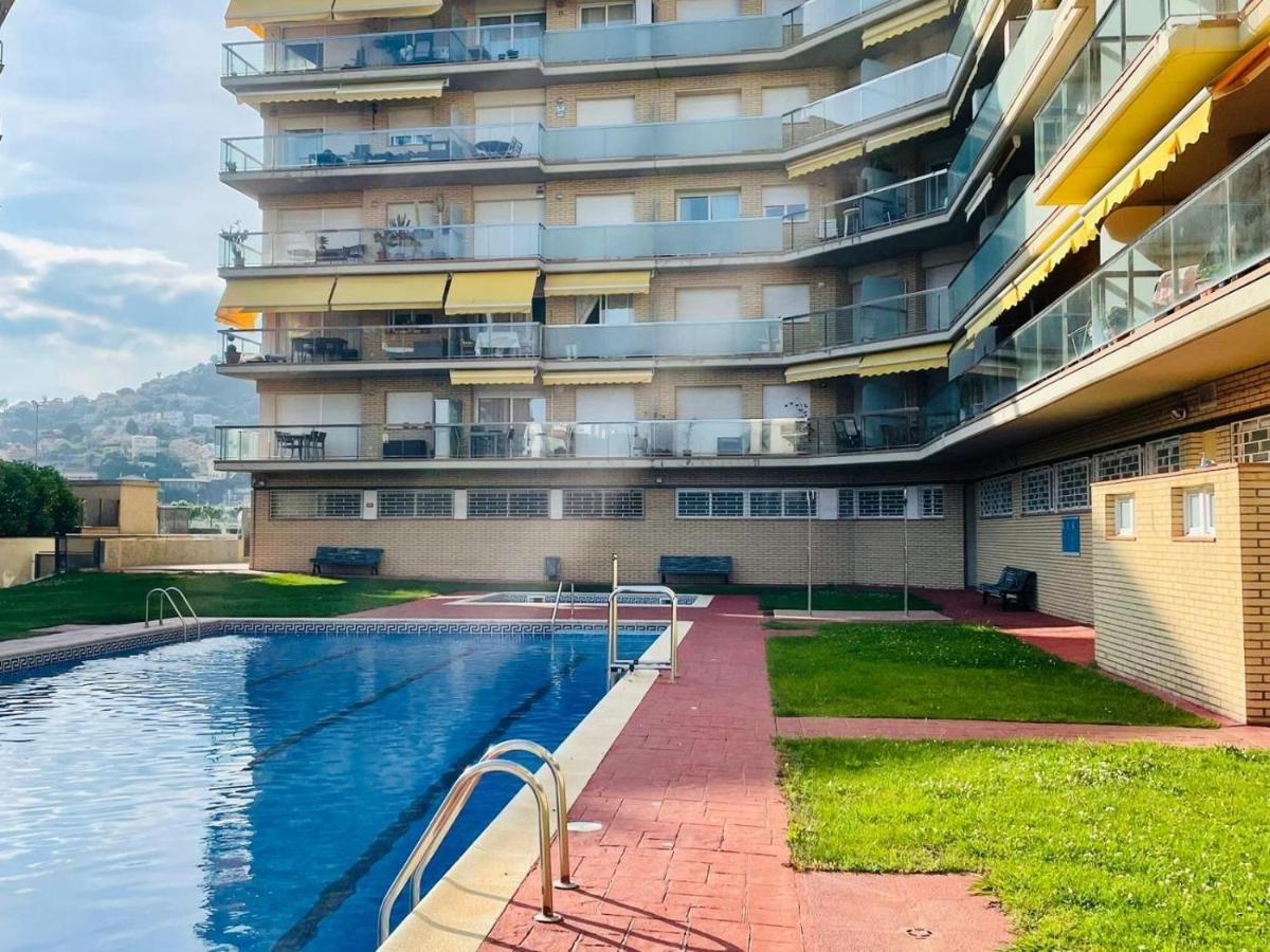 Reconnectar Malgrat De Mar Colom I公寓 外观 照片
