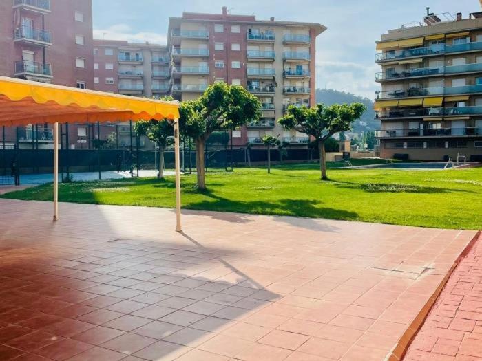 Reconnectar Malgrat De Mar Colom I公寓 外观 照片